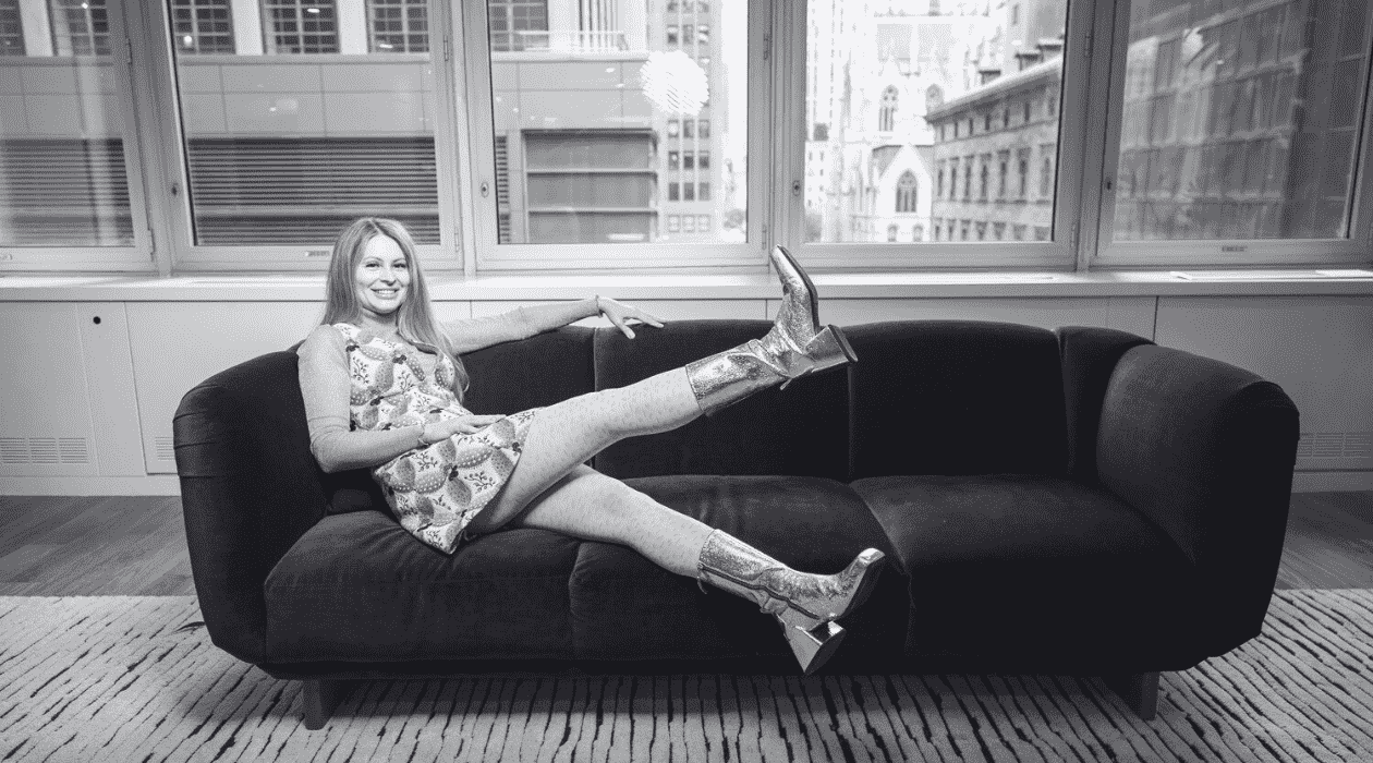 Maria Header
